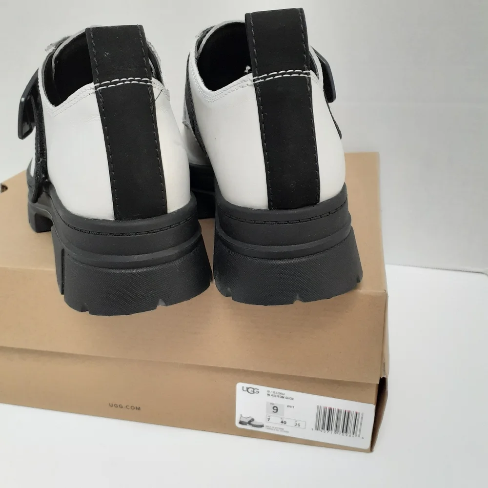 UGG brand new